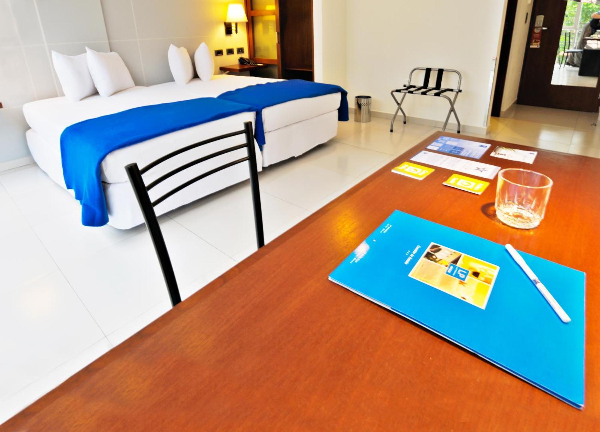 Lp Santa Cruz Centro Hotel 3*